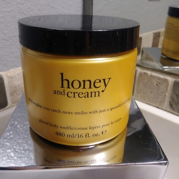 Philosophy Bath & Body Honey Cream Glazed Body Souffle Poshmark